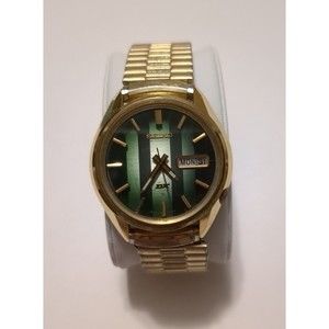 Men's Vintage 1974 AUTOMATIC Watch SEIKO DX 6106-7629. Green Dial
